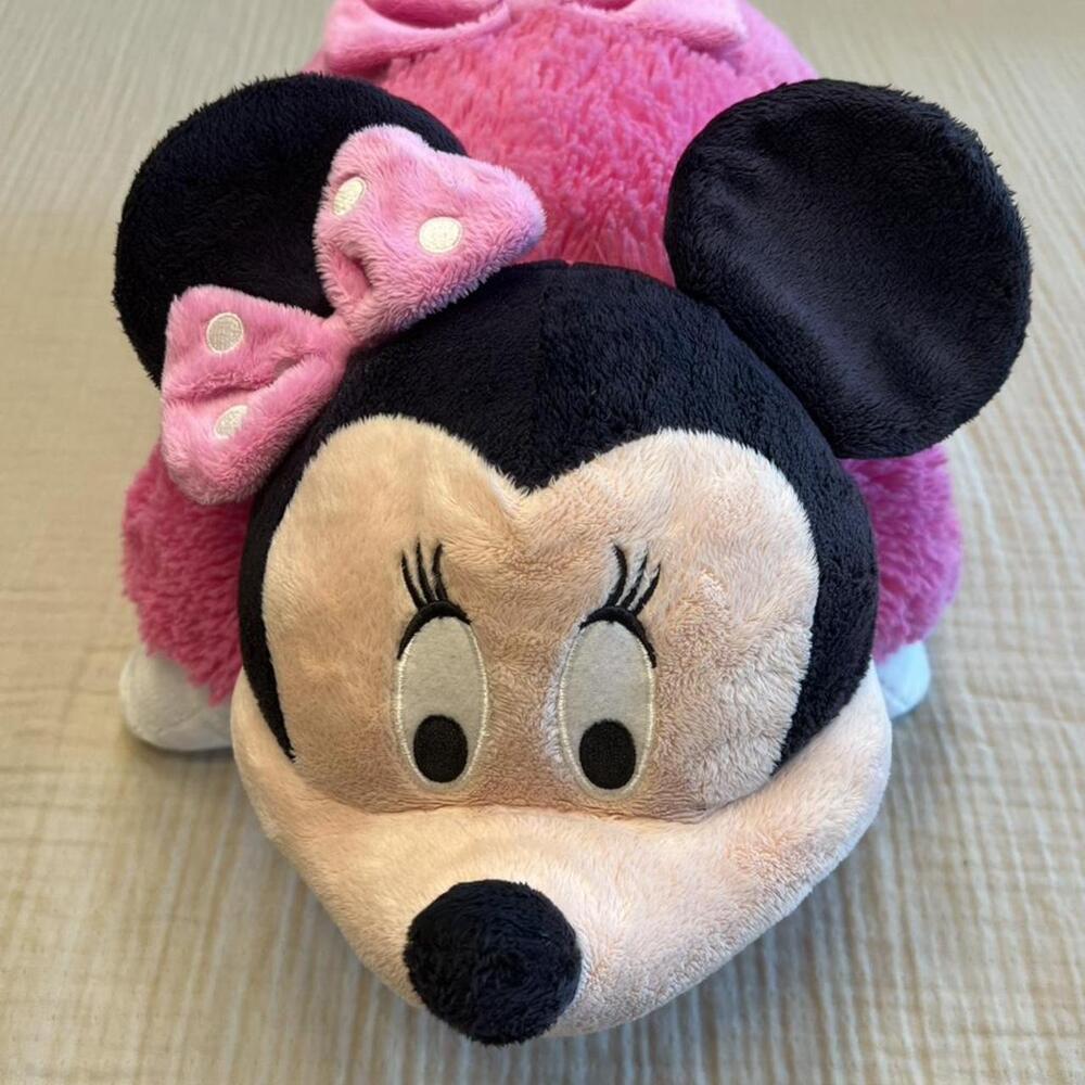 Disney Minnie Mouse Pillow Pet